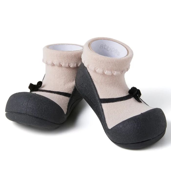 Mazuļu pirmās kurpes Attipas "Opera Girl"