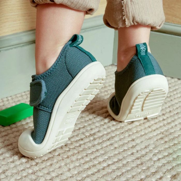  Mazuļu un bērnu apavi  Attipas "Sneakers green"  (24-30 izmēriem)