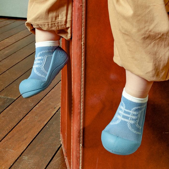 Mazuļu pirmās kurpes Attipas "Bamboo running" blue