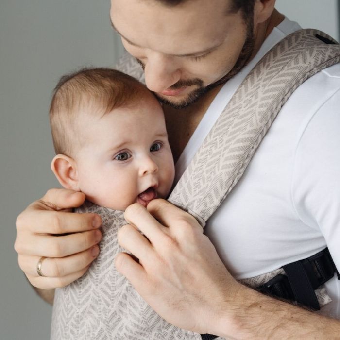 Zaffiro nešioklė ergonominė, lapeliai, biežinė, City