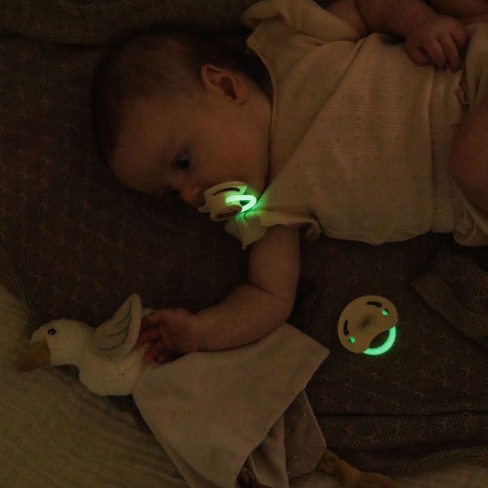 Babyono čiulptukas silikoninis simetrinis 0-6m 1669/01