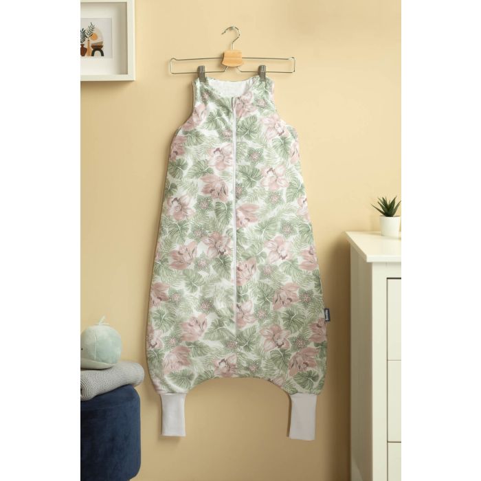 Guļammaiss zīdainim  "Clematis" ar kājām 2.5 TOG