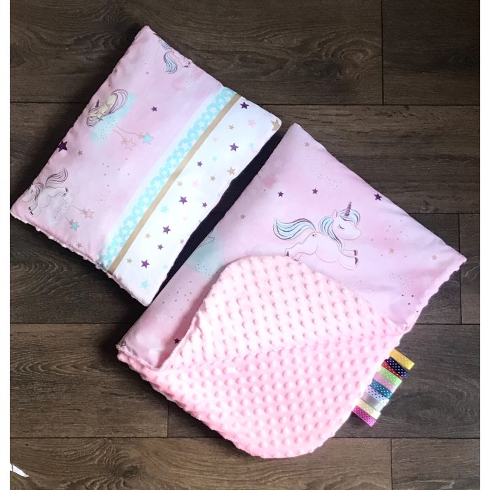 Komplekts ratiņiem spilvens un sega "Lovely unicorns" rozā krāsa