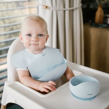 Minkštas silikoninis seilinukas kūdikiui su reguliuojamu užsegimu